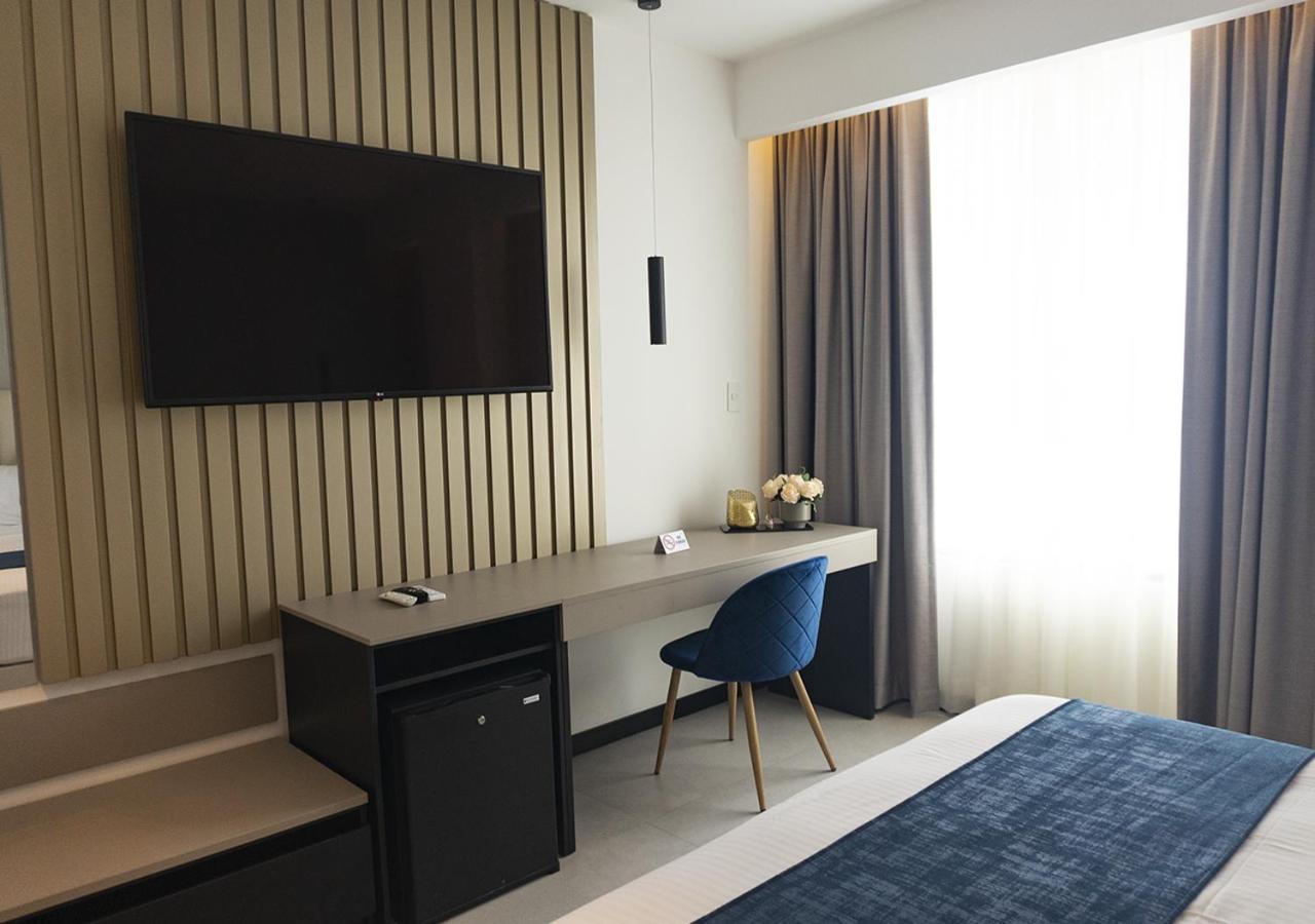 Hotel Veuxor Machala Zewnętrze zdjęcie