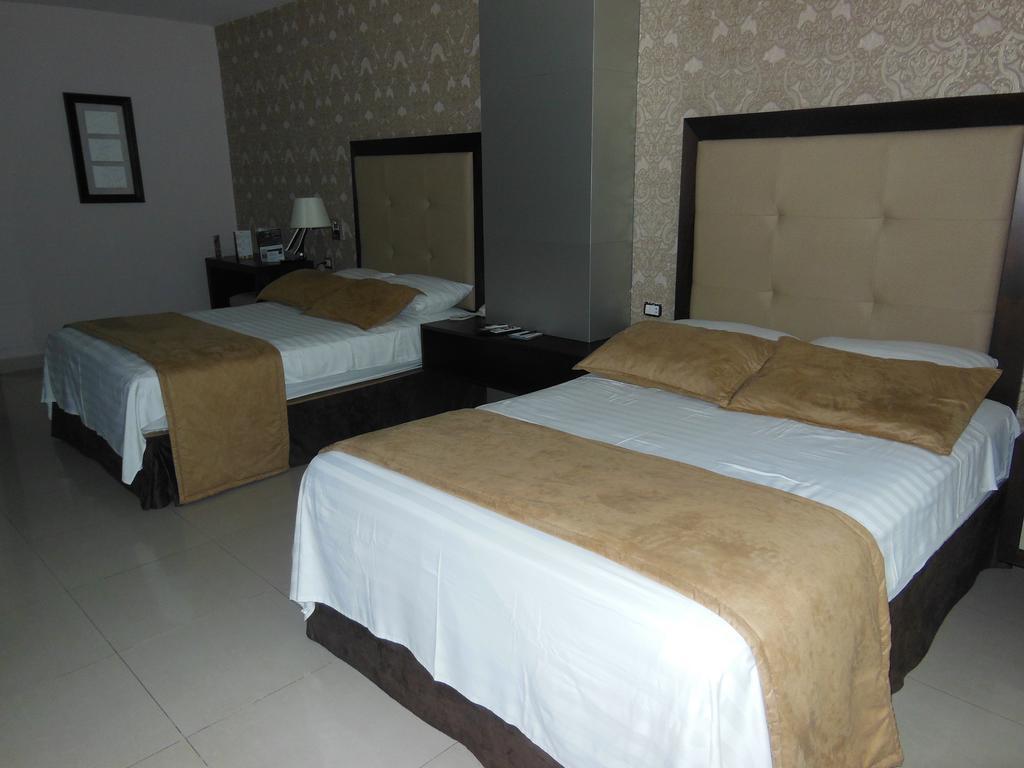 Hotel Veuxor Machala Zewnętrze zdjęcie