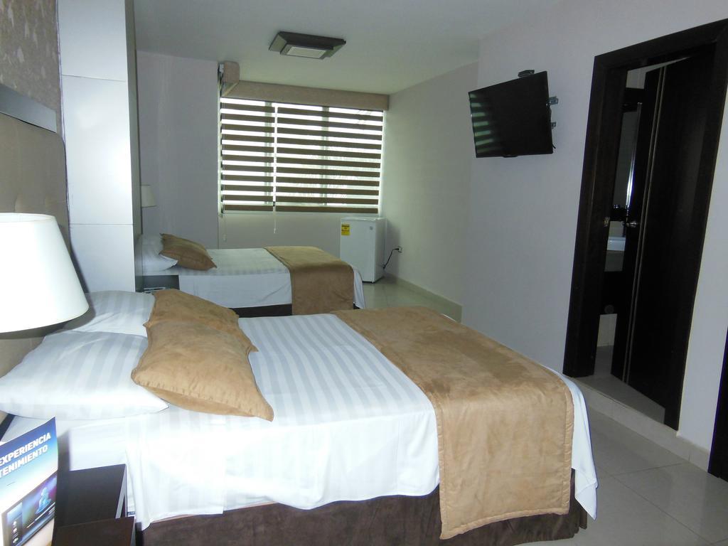 Hotel Veuxor Machala Zewnętrze zdjęcie